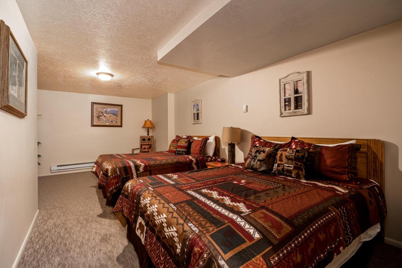 Huckleberry House Villa West Yellowstone Ngoại thất bức ảnh