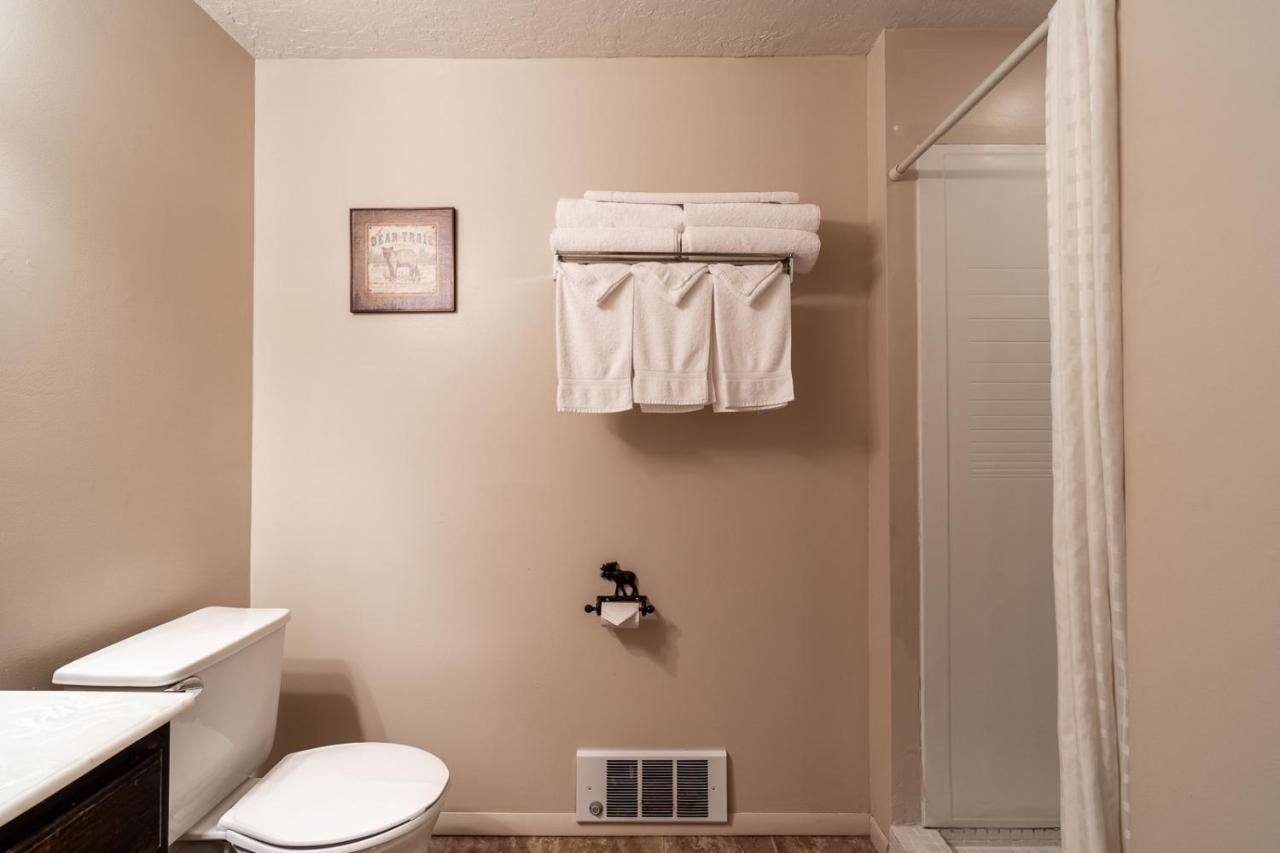 Huckleberry House Villa West Yellowstone Ngoại thất bức ảnh