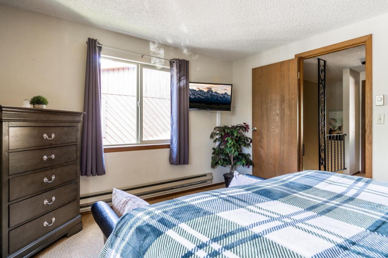 Huckleberry House Villa West Yellowstone Ngoại thất bức ảnh